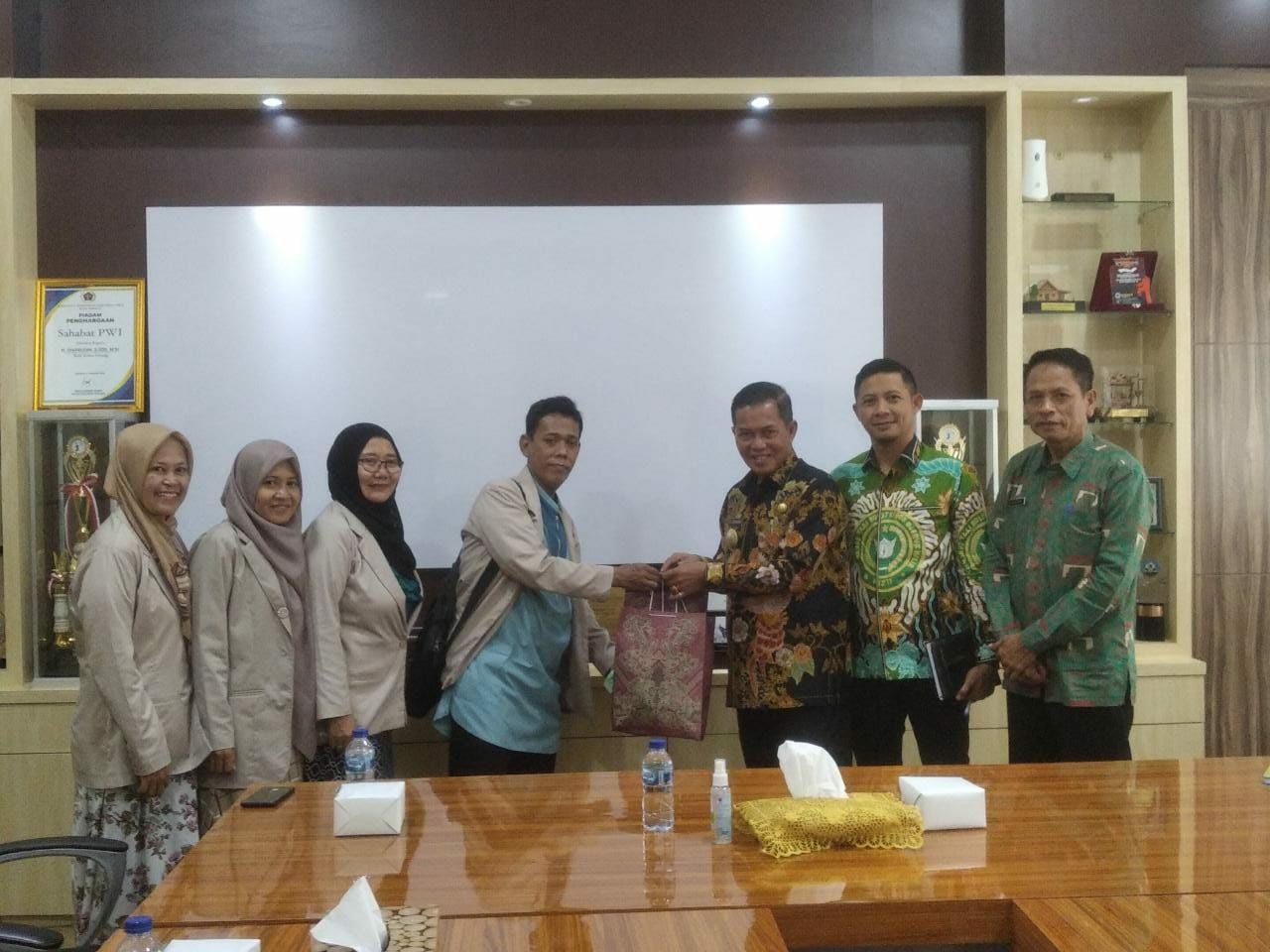 Walikota Siap Jadi Pembina Forum Komunikasi IKM Banten