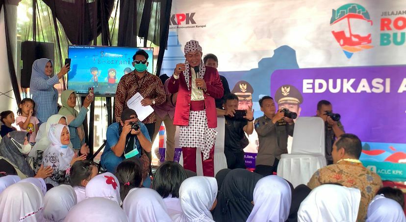 Walikota Serang Meninjau Edukasi Antikorupsi Untuk Pelajar
