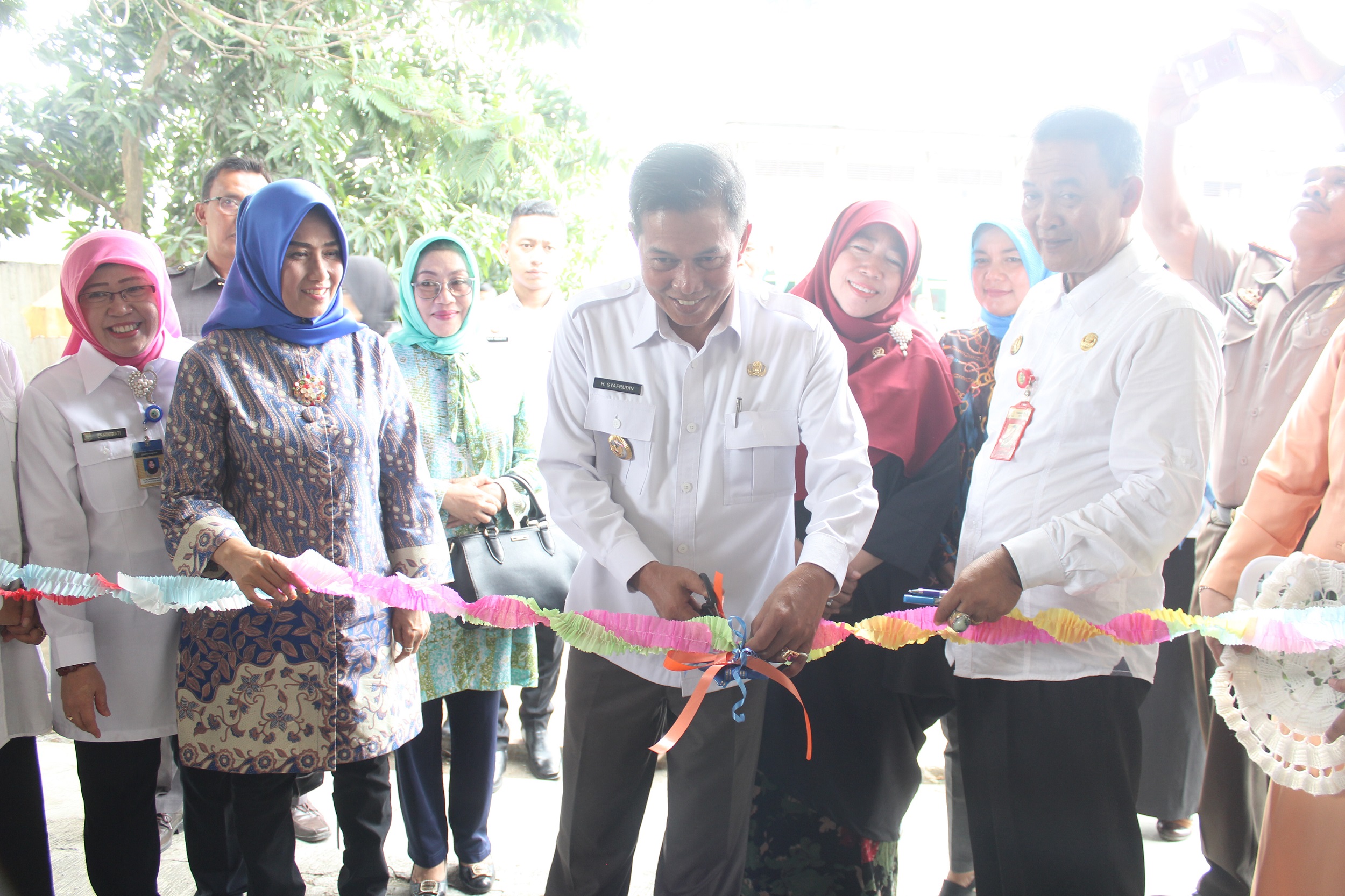 Walikota Serang Gunting Pita Rumah Aman P2TP2A