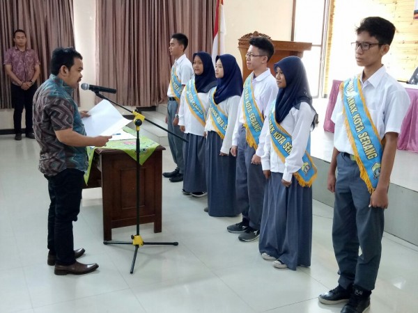 Walikota Serang kukuhkan Forum Anak Kota Serang Periode 2017-2019