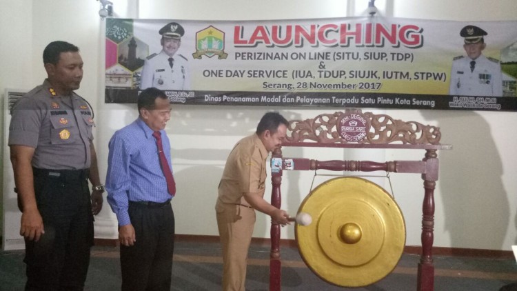 Bebas pungli, DPMPTSP Launching Perizinan Online