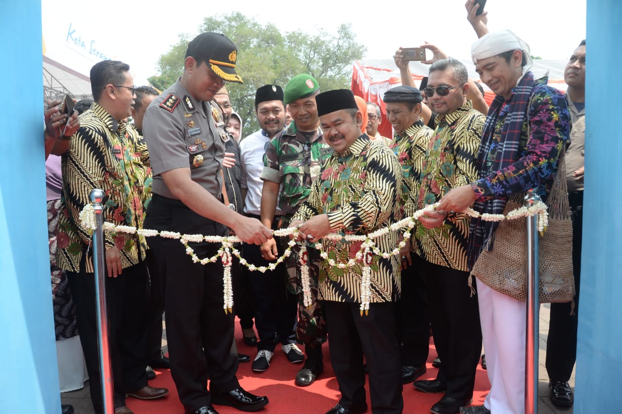 SERANG FAIR, ?GOVERNMENT, TRADE, TOURISM, AND CULINARRY?