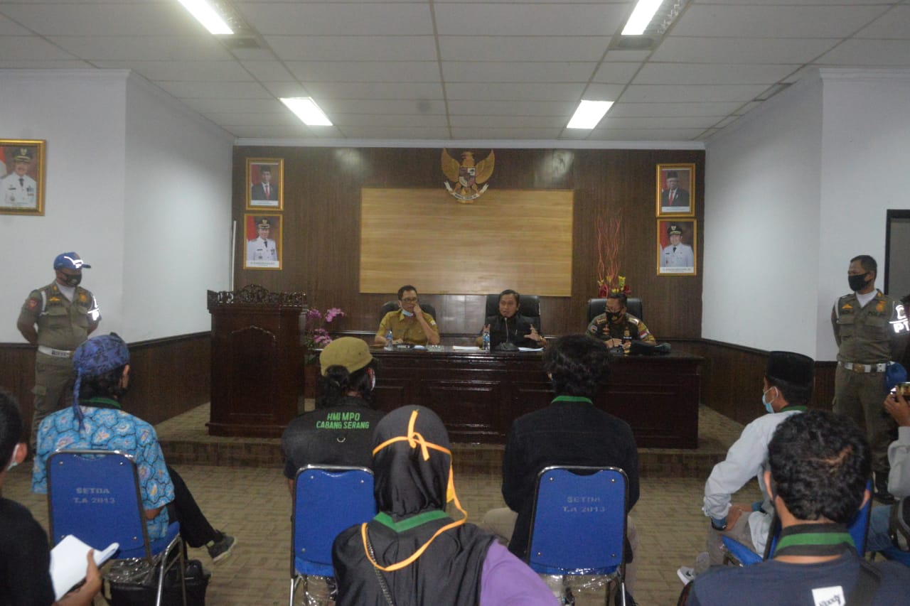 Terkait UU Cipta Kerja, Pemkot Terima Aspirasi HMI Cabang Serang