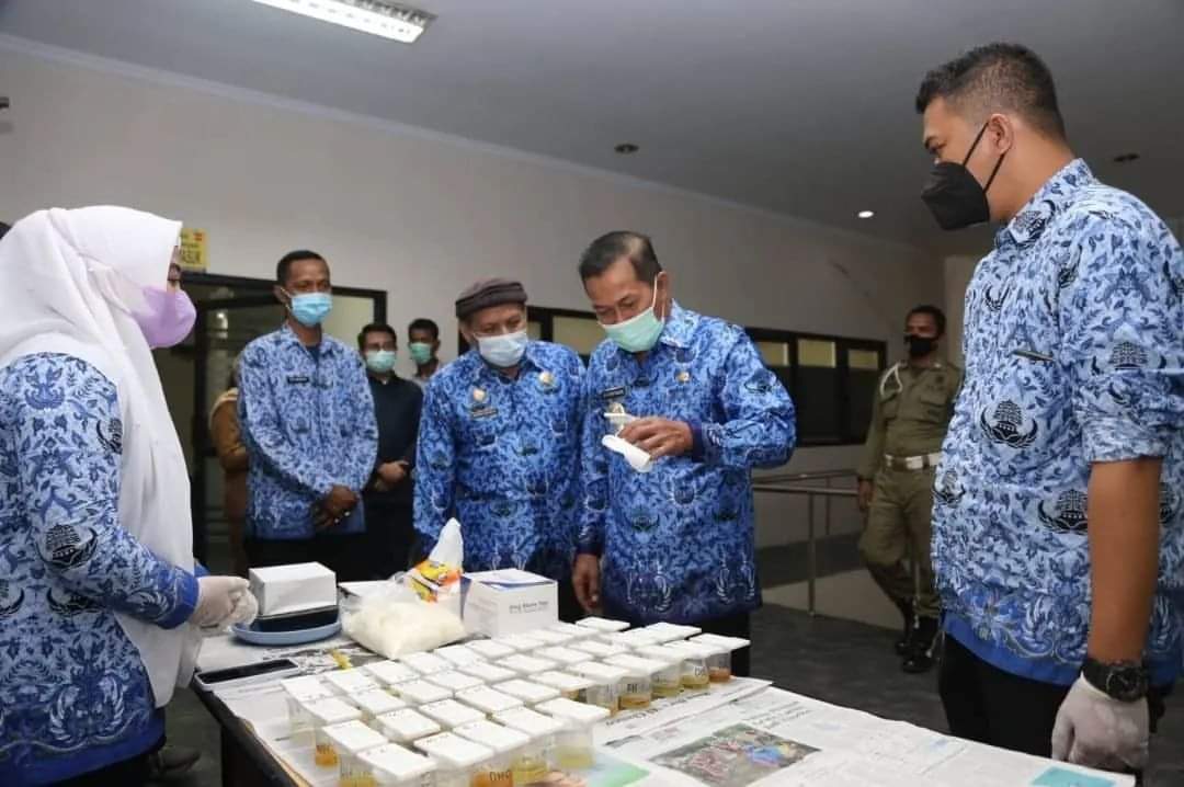 Wujudkan Pemerintahan Bersih dari Narkoba, ASN Pemkot Serang Jalani Tes Urin