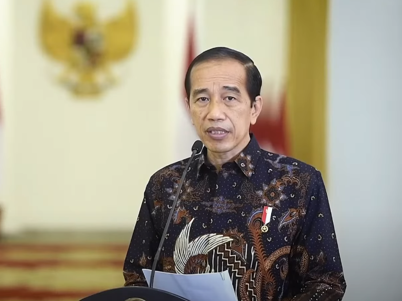 Jokowi Perpanjang PPKM Level 4 Mulai 3-9 Agustus 2021