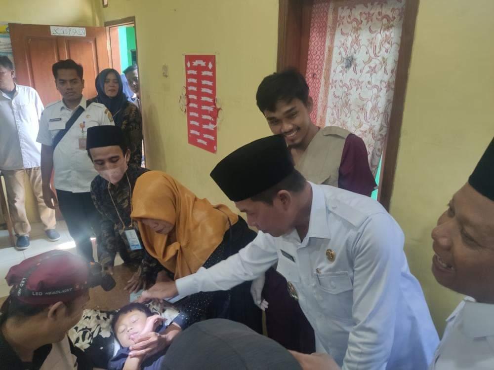 Khitanan Massal Yayasan Al-Hidayah sebagai Peringatan Maulid Nabi
