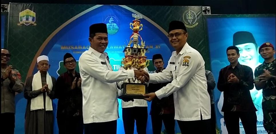 Kecamatan Kasemen Terima Piala MTQ XI Kota Serang 2023