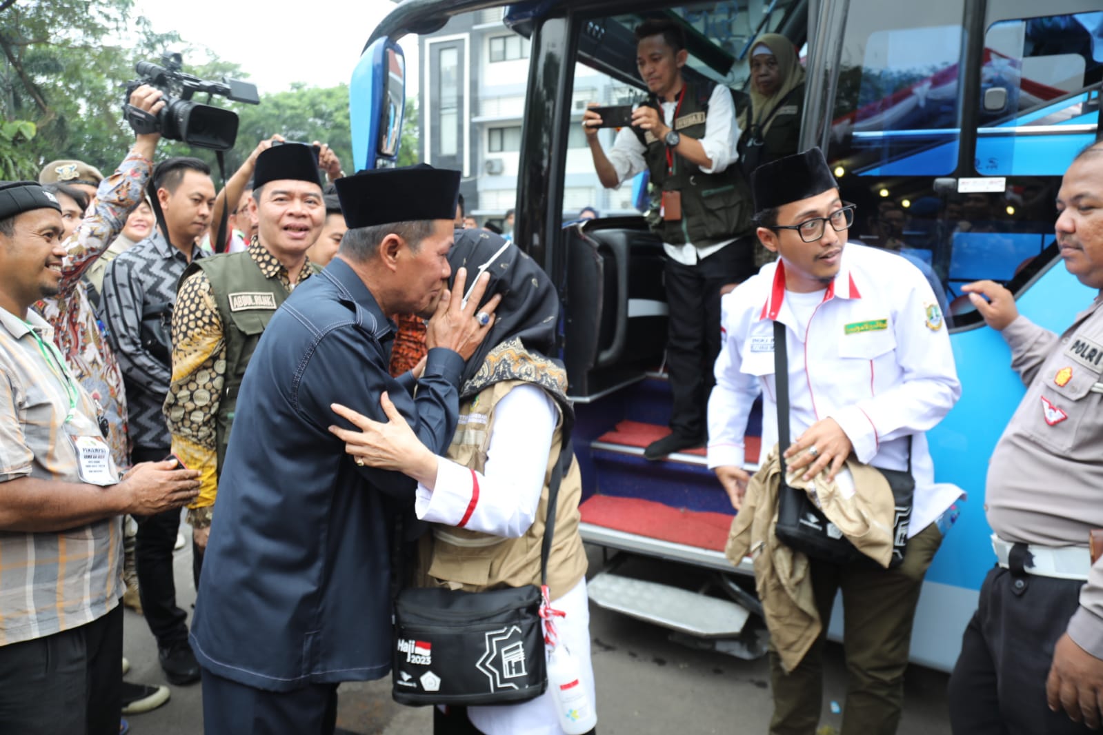 Syafrudin Sambut Kedatangan Jamaah Haji Kloter ke-5 Asal Kota Serang