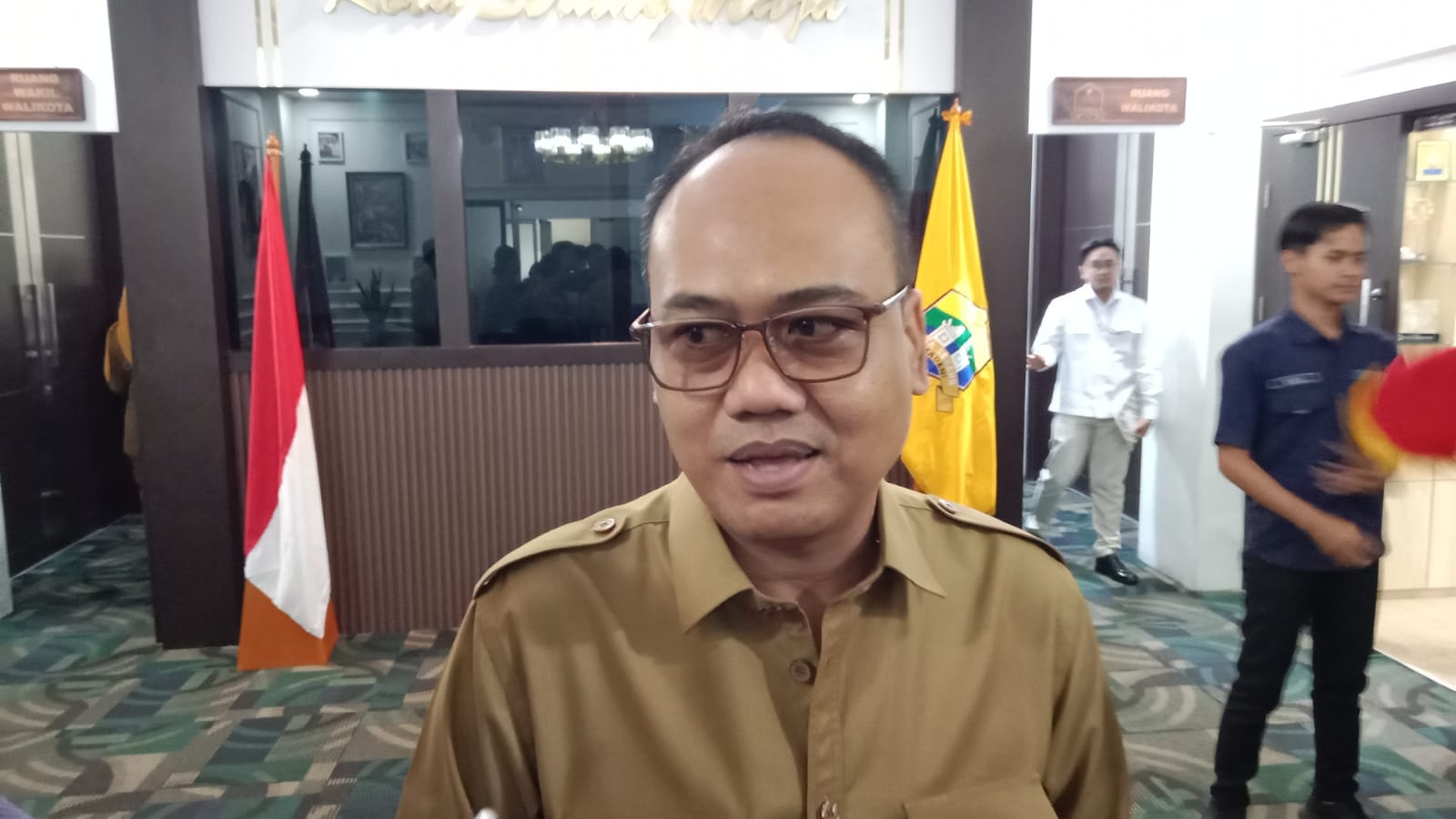 Tertibkan Kabel Semerawut, ini Untung Ruginya Kata DPUPR Kota Serang.