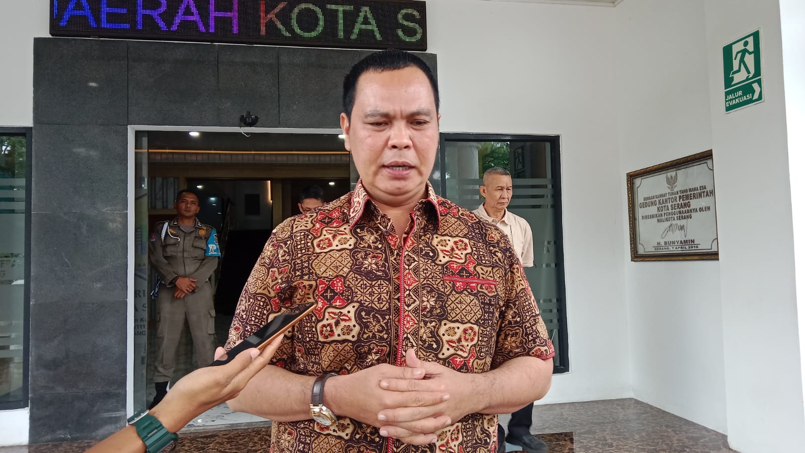 Pemkot Serang Ajak Pemkab Serang Bersinergi Ubah Sampah Jadi Listrik