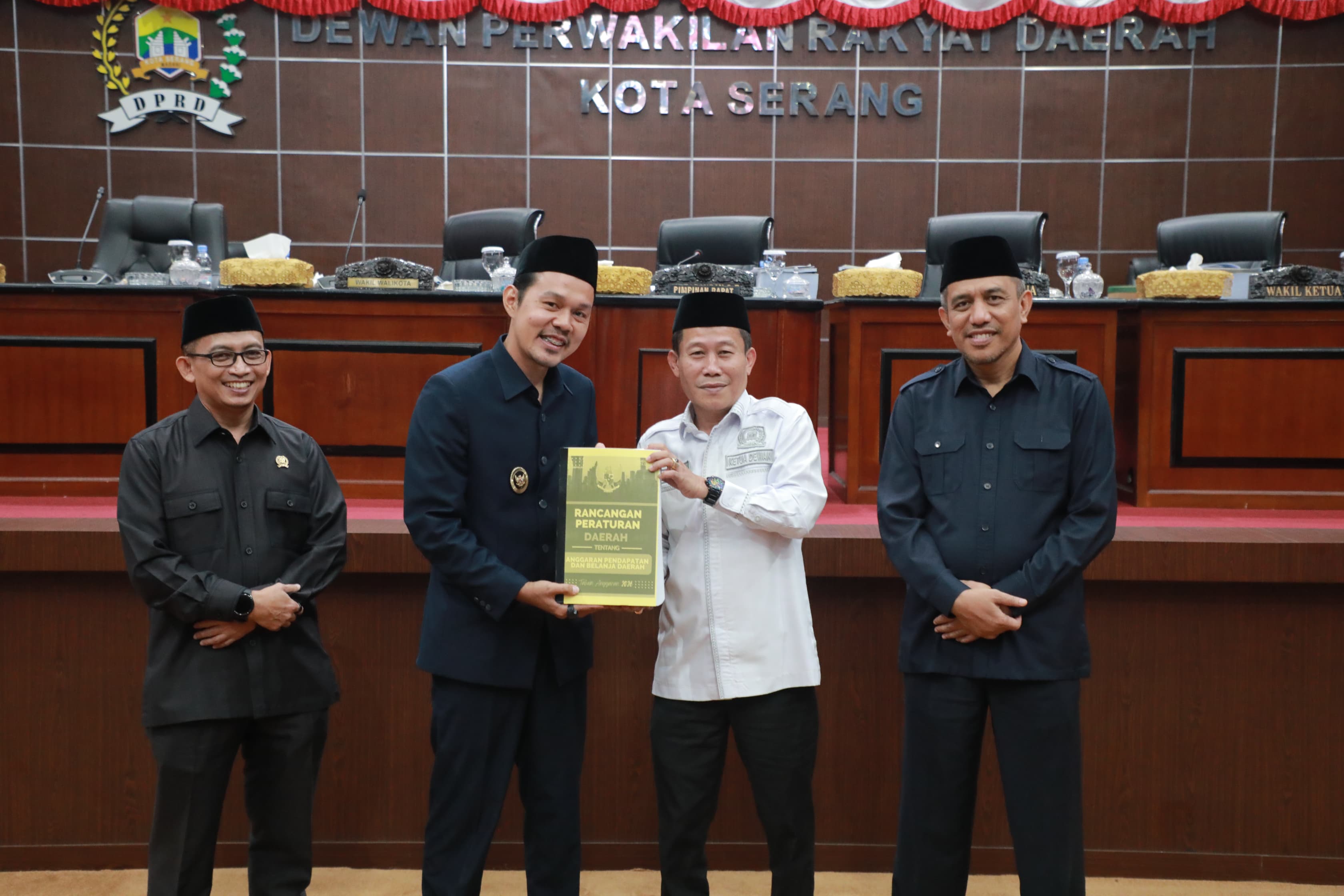 Pemkot dan DPRD Kota Serang Sepakati RAPBD 2026: Fokus Pertahankan Program Prioritas di Tengah Penurunan Transfer Pusat
