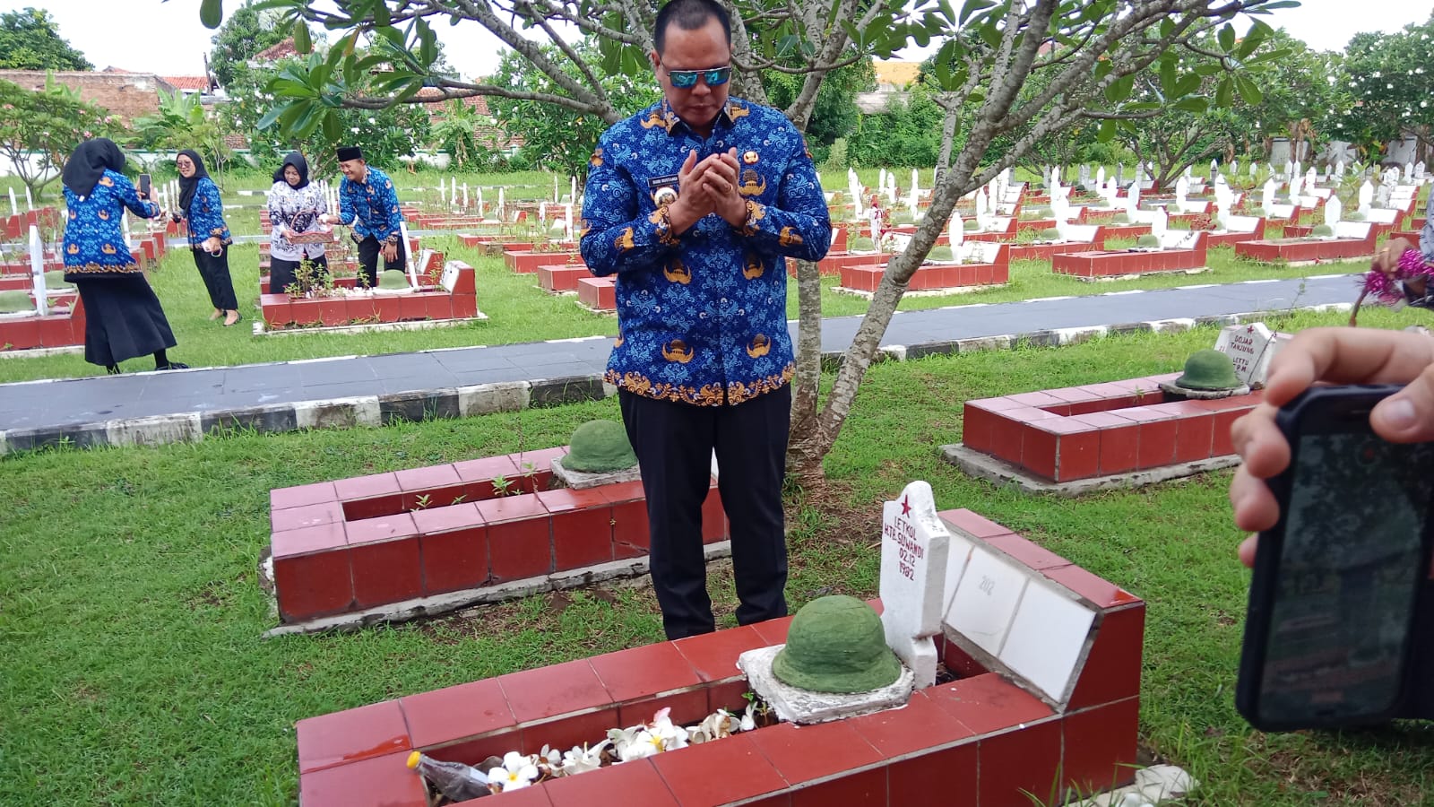 Pimpin Kota Serang, Wali Kota Budi Rustandi Menjadikan Letkol H. Tb. Suwandi sebagai Teladan Kepemimpinan