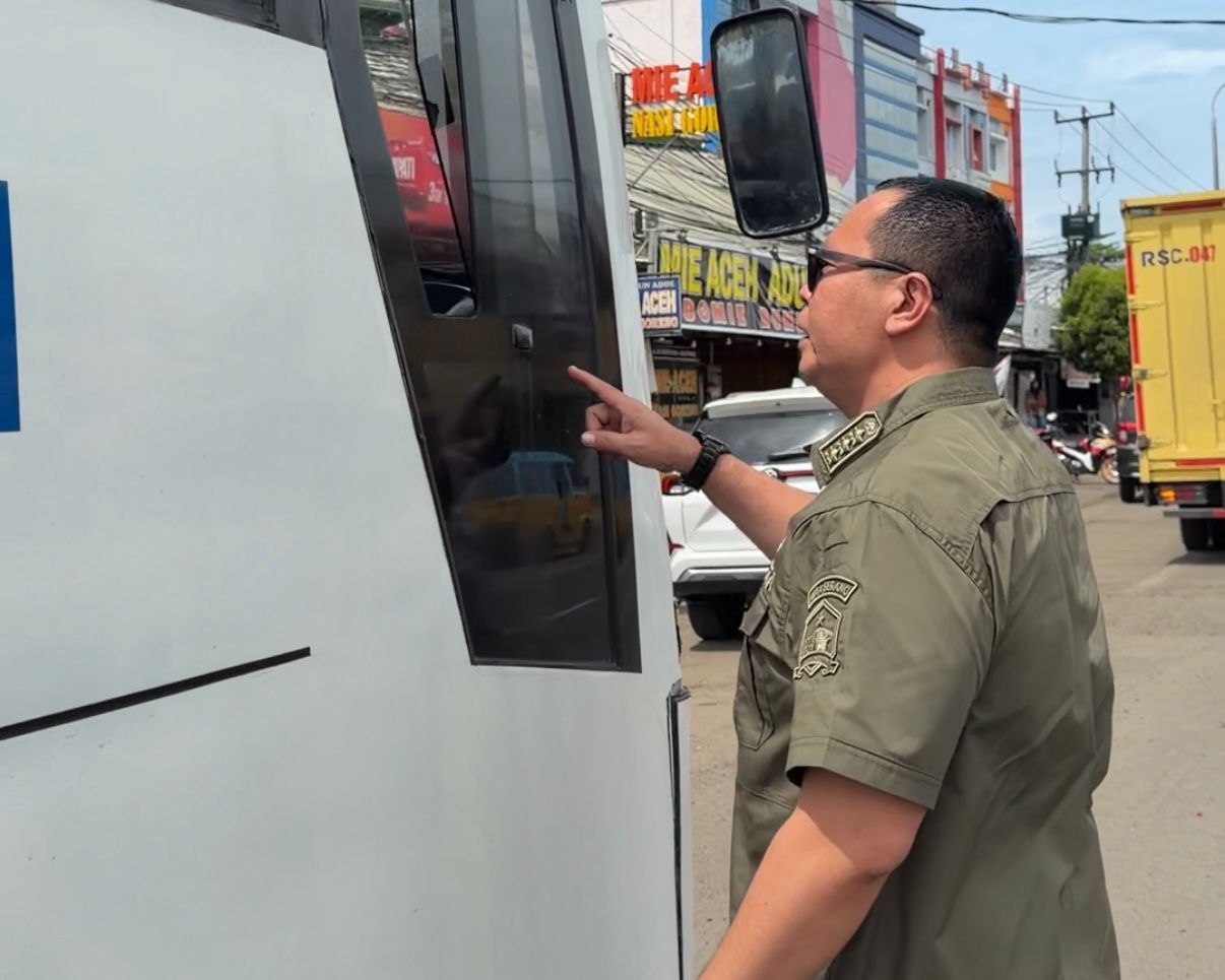 Pemkot Serang Tertibkan Angkutan Umum, Wali Kota Budi Rustandi Wajibkan Bus Masuk Terminal Pakupatan