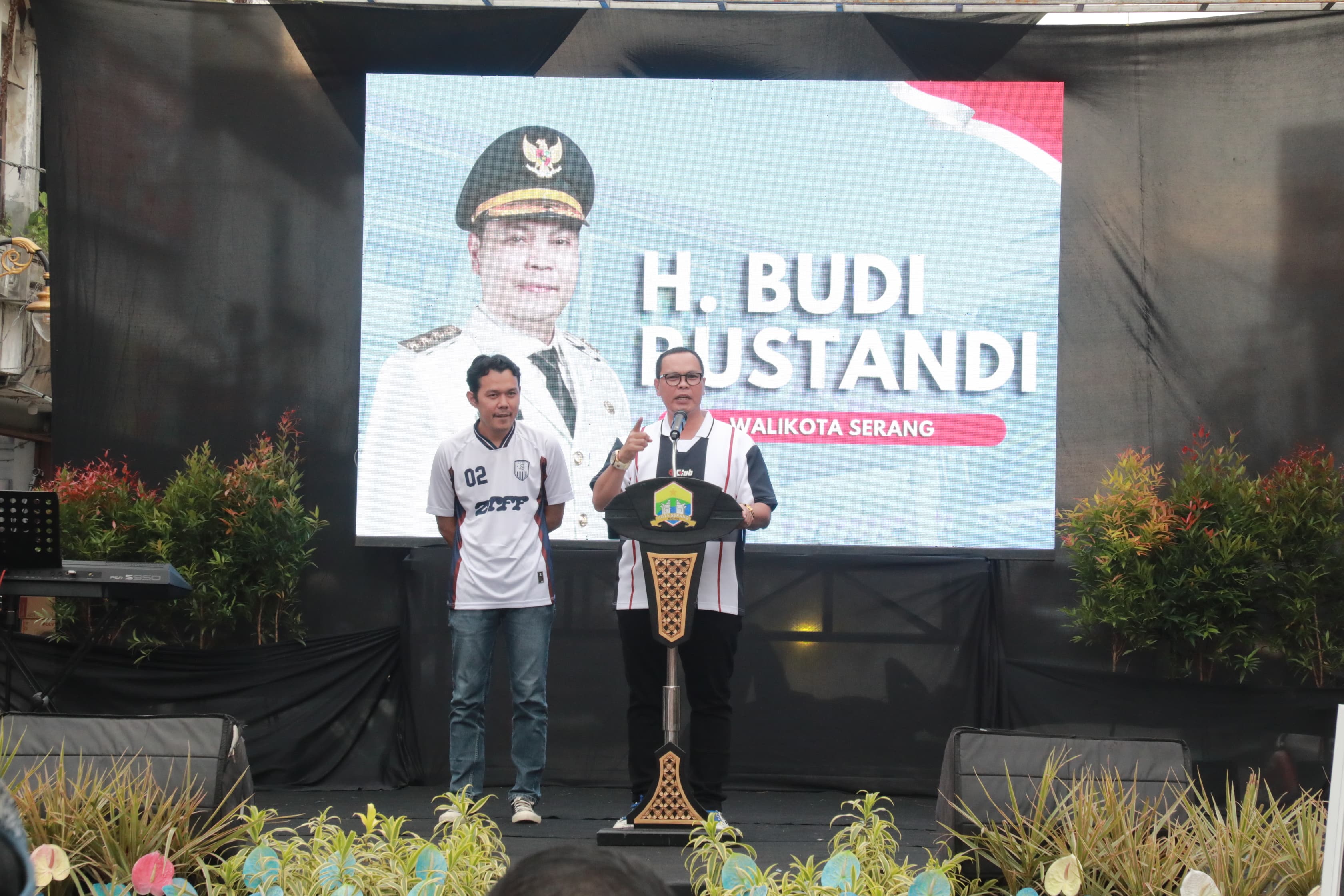 Satu Tahun Kepemimpinan, Wali Kota Serang Budi Rustandi dan Wakil Wali Kota Nur Agis Aulia Resmikan Kawasan Royal Baroe