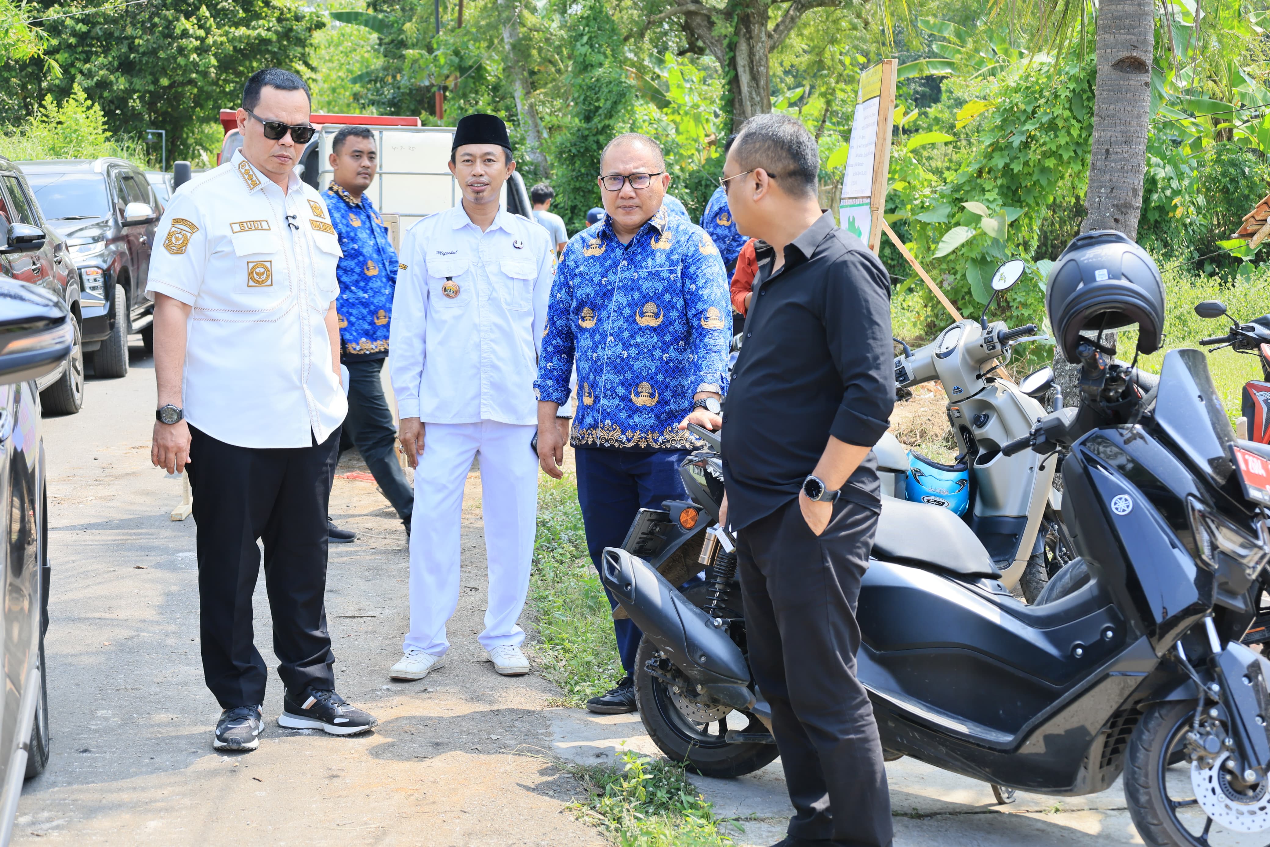 Akselerasi Pembangunan Infrastruktur, Wali Kota Serang Tinjau Proyek Betonisasi di Walantaka dan Taktakan