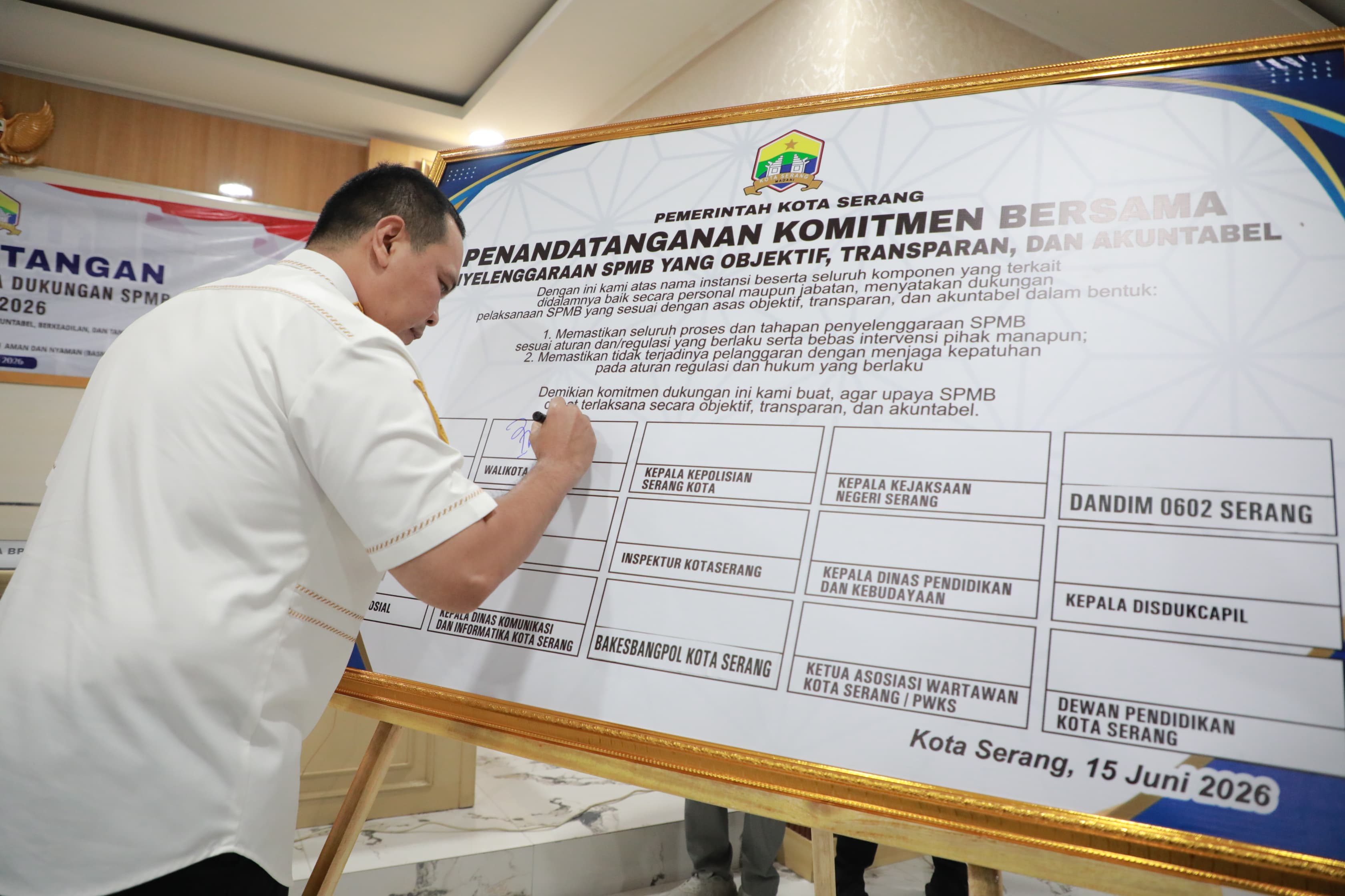 Penandatanganan Komitmen SPMB Kota Serang 2026, Pemkot Dorong Akses Pendidikan yang Merata
