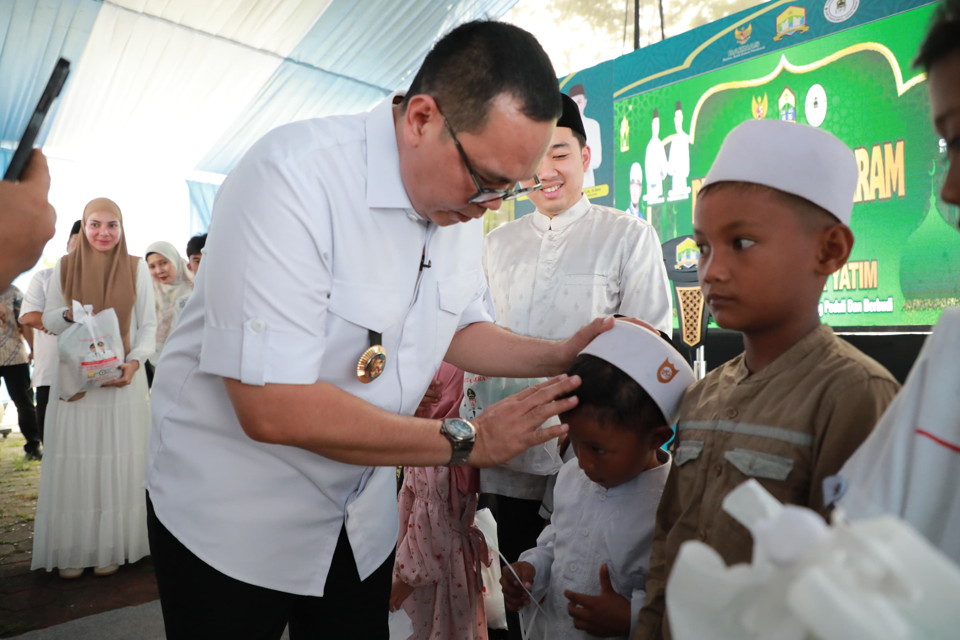 Pemkot Serang Salurkan 600 Paket Sembako untuk Anak Yatim pada Momentum 1 Muharram 1448 H