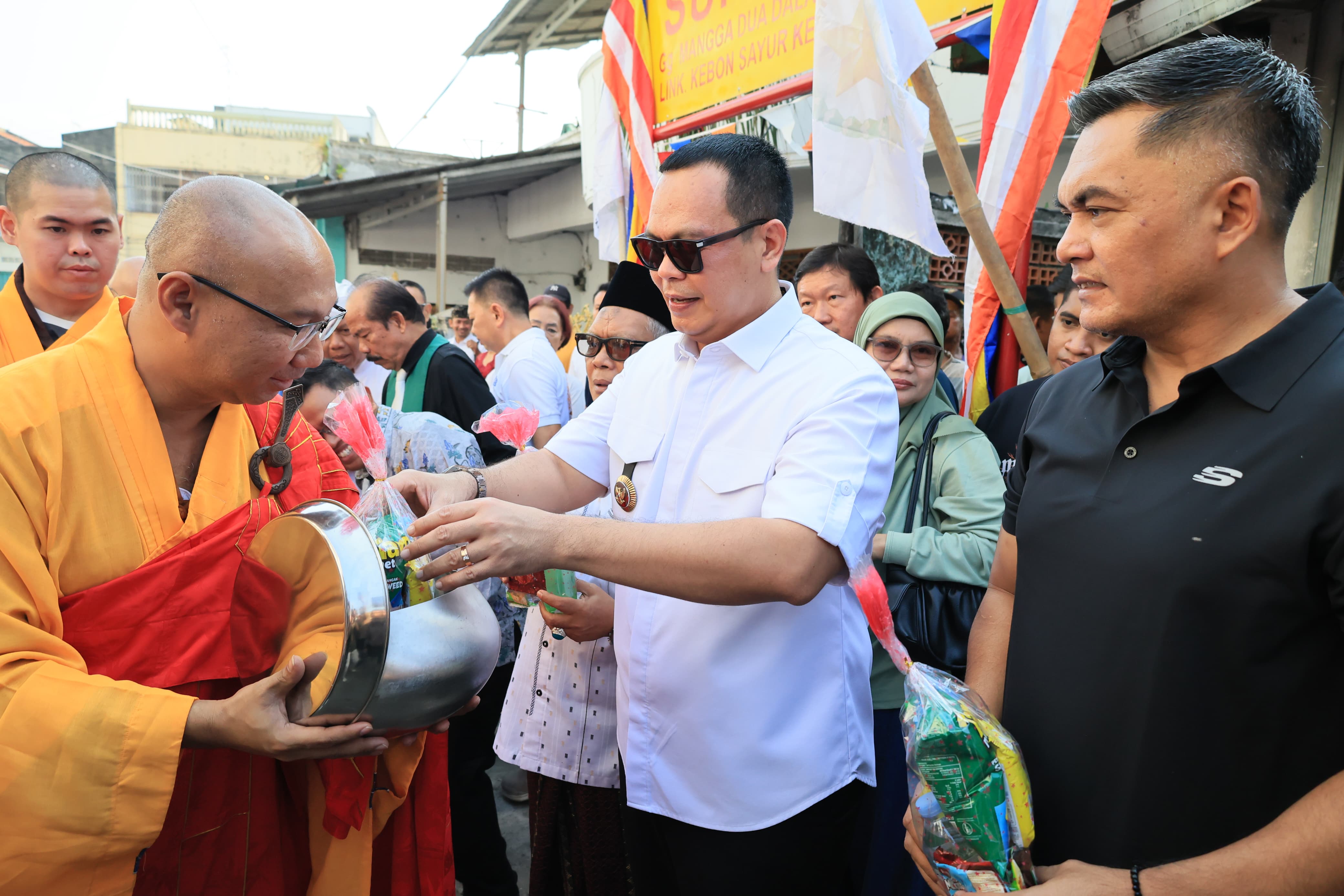 Serang Walk for Peace Warnai Waisak 2570 BE, Wali Kota Serang Tegaskan Pentingnya Kerukunan Umat Beragama