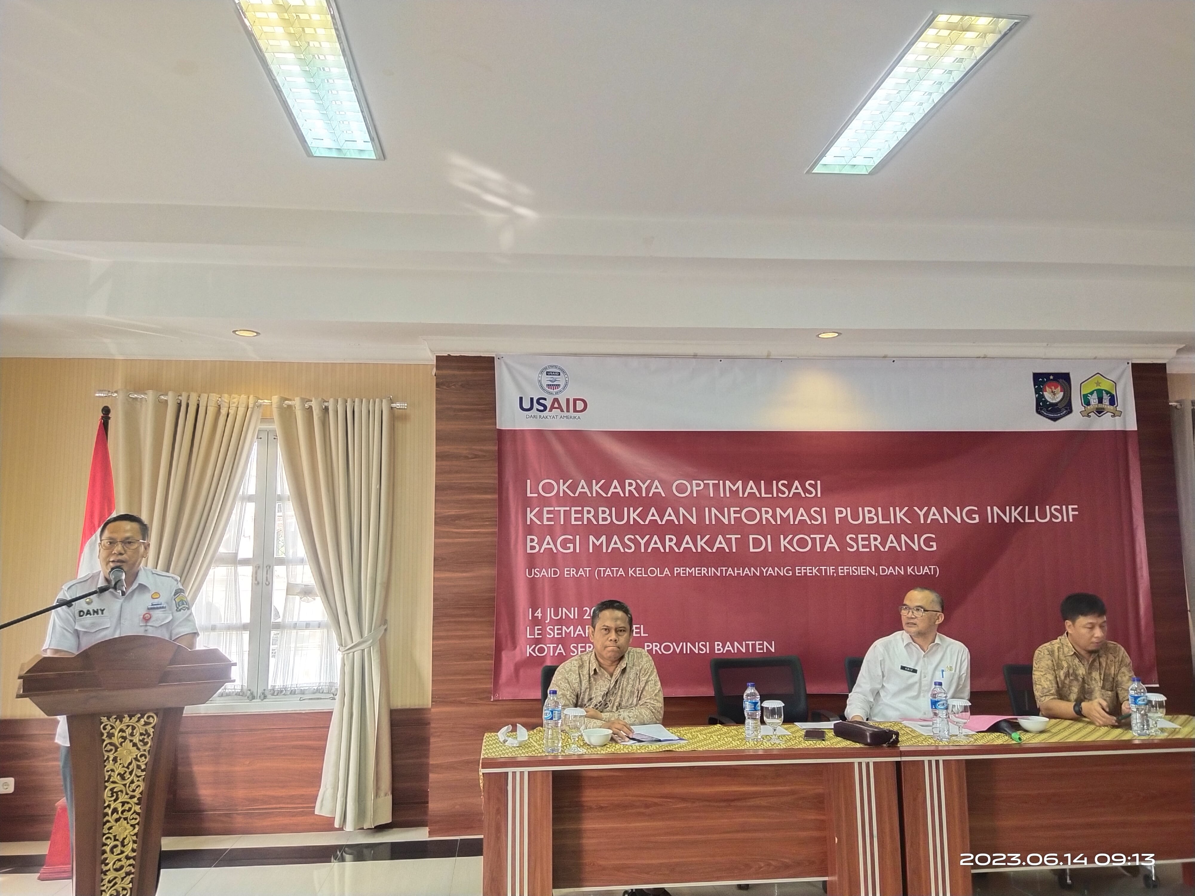 Bersama USAID ERAT, Diskominfo Kota Serang Gelar Acara Lokakarya Optimalisasi Keterbukaan Informasi Publik