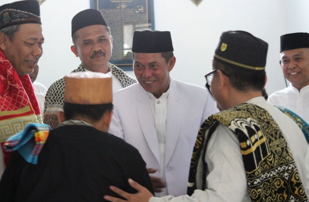 Walikota Serang Mengajak Umat Mencari Rahmat Allah SWT