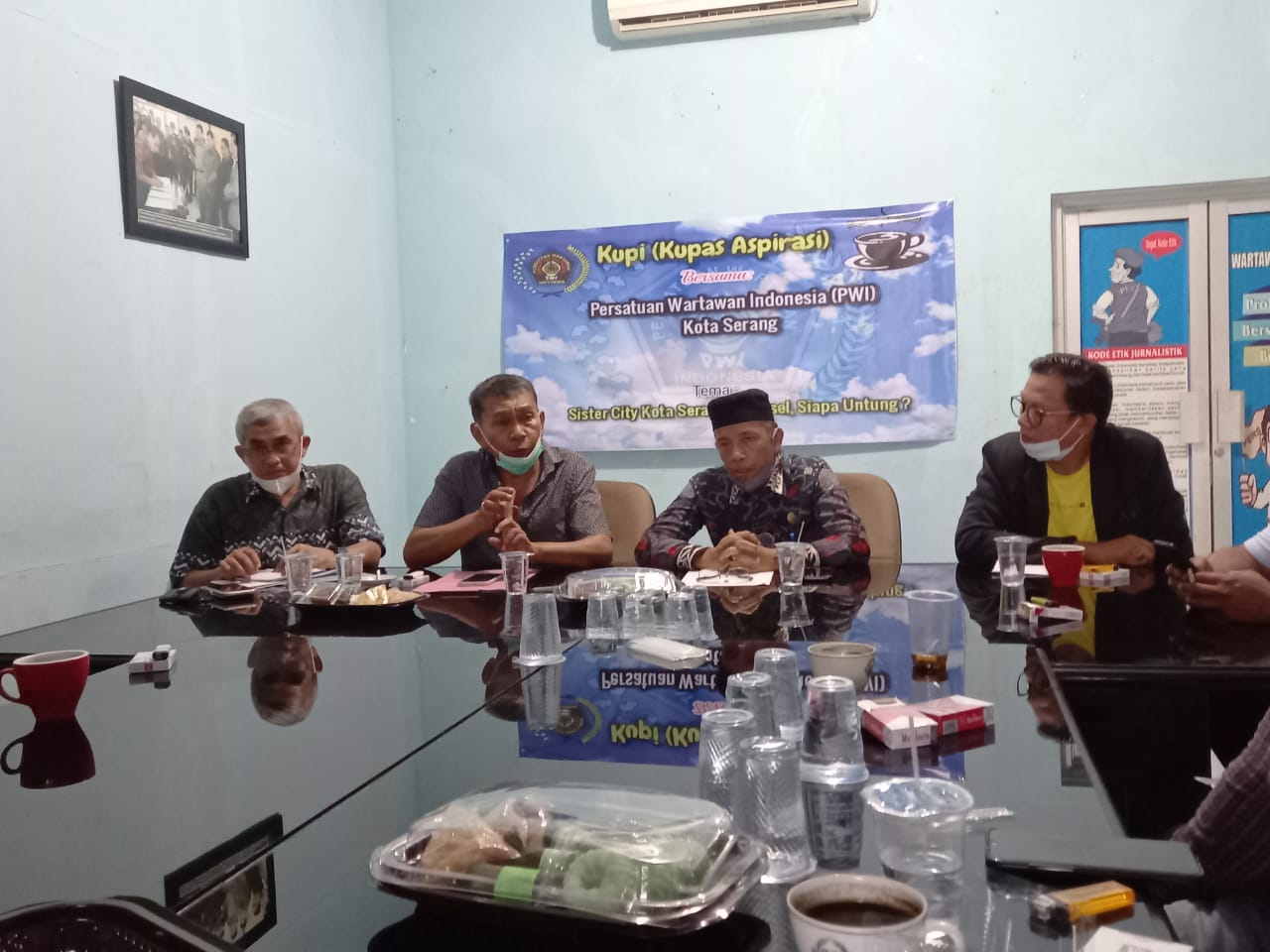 PWI Gelar Diskusi Sister City Kota Serang-Tangerang Selatan, Siapa Untung.