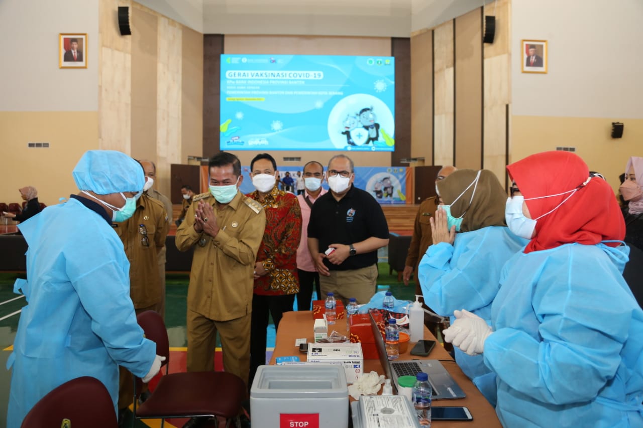 Pemkot Serang Targetkan di Bulan Desember Vaksinasi Covid-19 Mencapai Target.