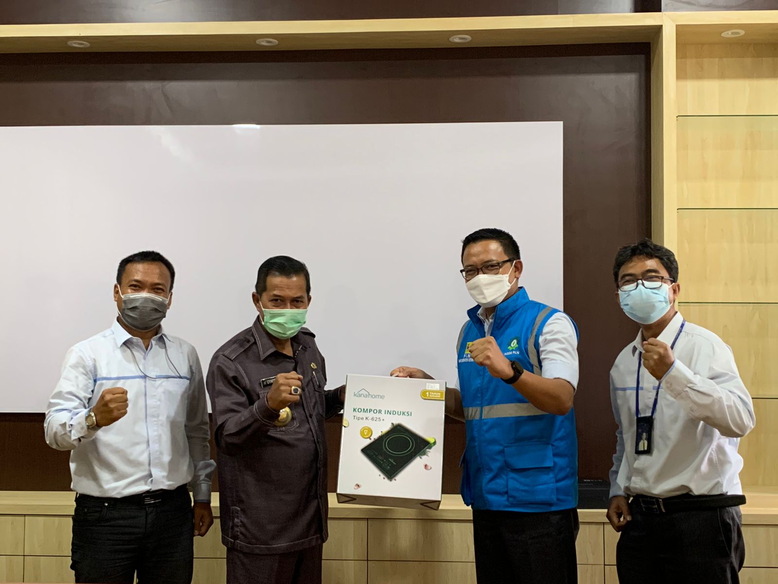 Kunjungan Kepala PLN Cabang Serang Ke Pemkot Serang