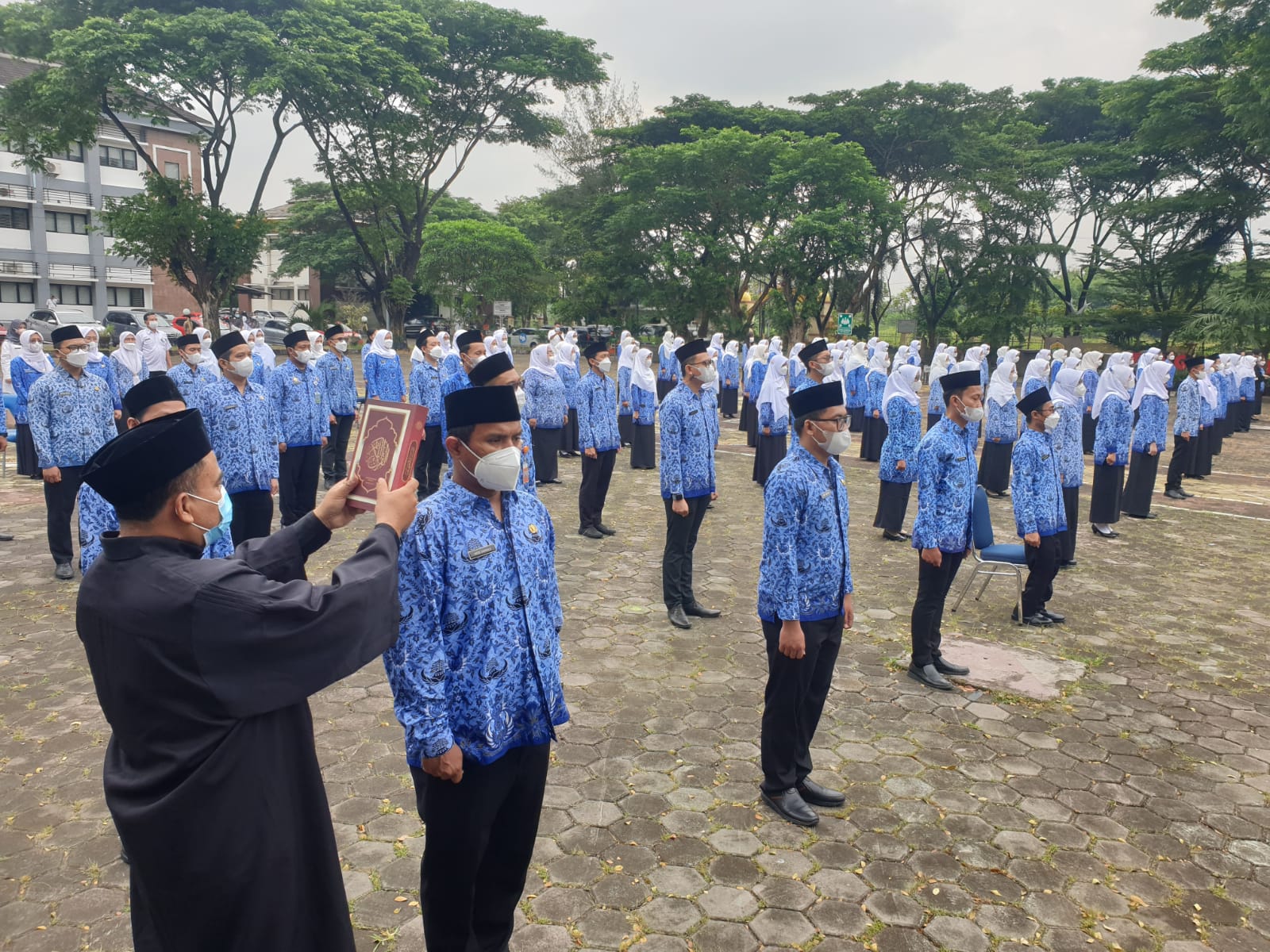 Ambil Sumpah 115 PNS Baru, Syafrudin Berharap Tingkatkan Kinerja
