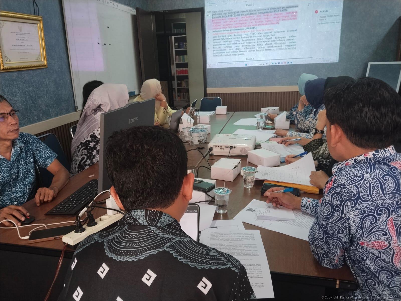 Pemkot Serang Bahas Raperwal Standar Harga Satuan, Selaraskan dengan Aturan Nasional